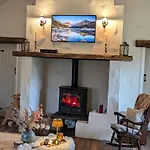 The Red Bridge Cottage